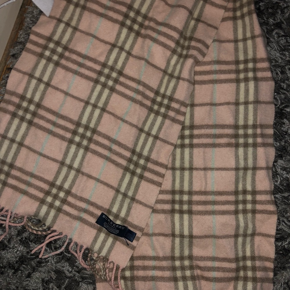 Burberry scarf